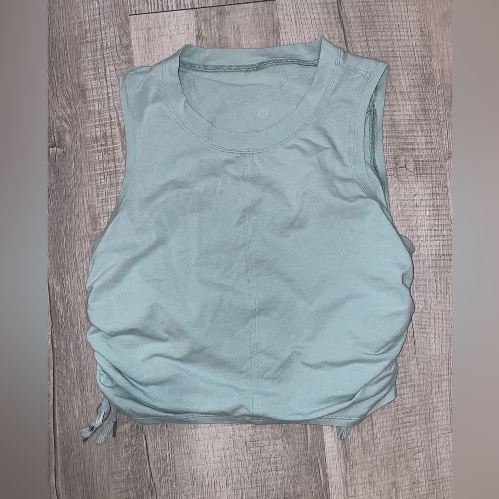 Lululemon crop